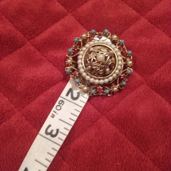 Vtg BSK Brooch Faux Pearl Turquoise Stones Round Shape Estate Find - Picture 12 of 13